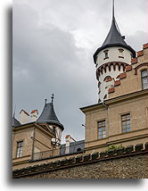 Okrągła wieża::Pałac w Raduniu, Czechy::