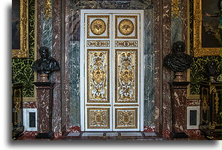 Drzwi w Wersalu #2::Pałac wersalski, Francja::