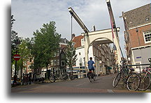 Most Staalstraat::Amsterdam, Holandia::