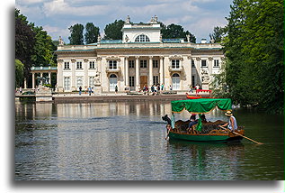 Pałac na wyspie::Łazienki Królewskie, Warszawa, Polska::