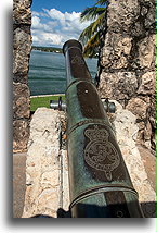 Spanish Cannon::Castillo de San Felipe de Lara, Guatemala::