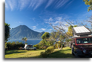 Poranny widok::Jezioro Atitlán, Gwatemala::