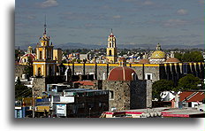 Kościoły Choluli::Cholula, Puebla, Meksyk::