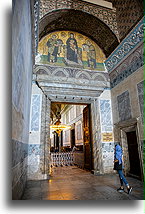 Mozaika nad wejściem::Hagia Sophia, Stambuł, Turcja::