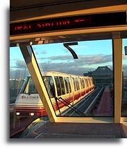 Monorail::Newark, New Jersey, USA::