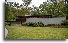 Typowy dom Usonian::Muzeum Crystal Bridges,  Arkansas, USA::