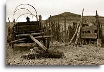 Pioneer's Wagon::Monument Valley, Utah, USA::