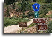 Początek drogi do Przełęczy Czarnego Niedźwiedzia::Przełęcz Czarnego Niedźwiedzia, Kolorado, USA::