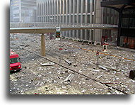 Atak na WTC #22::11 września 2001<br /> godz. 9:05::