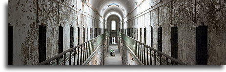 Dwupiętrowy blok więzienny #2::Filadelfia, Pensywania, USA::