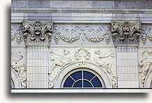 Detale tylnej fasady Marble House::Newport, Rhode Island, Stany Zjednoczone::