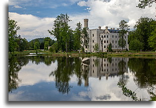 Castle on the Lake::Karpniki Castle, Poland::