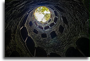 Initiation Well::Quinta da Regaleira, Sintra, Portugal::